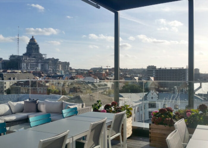 Toit terrasse de l’EHPAD Maison Vesale à Bruxelles en Belgique Toit terrasse de l’EHPAD Maison Vesale à Bruxelles en Belgique