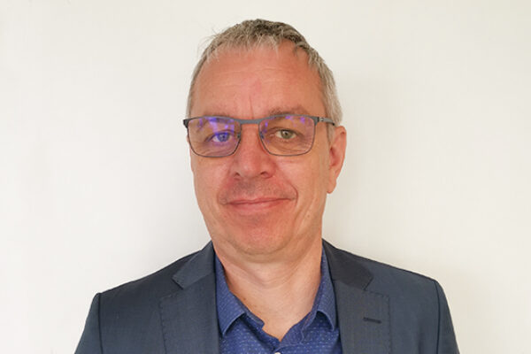 Portrait de Christophe Gillard directeur EHPAD La Roseraie Maine-et-Loire